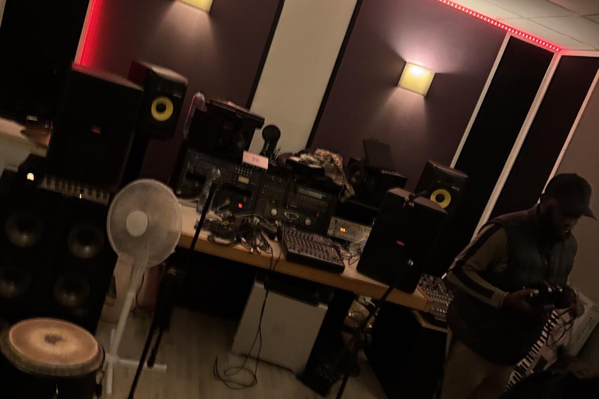 Een muziek oefen en opname studio puur voor mijn eigen band 