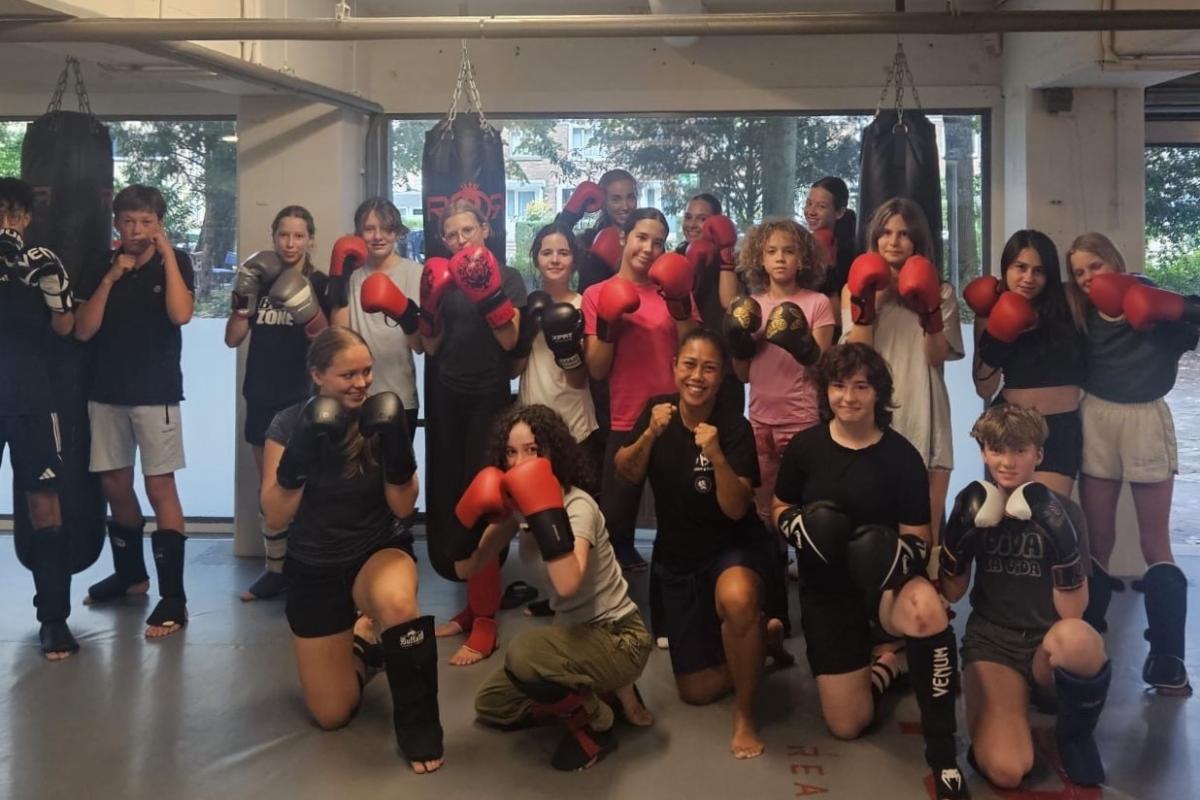 Jeugd groep zelfverdediging 